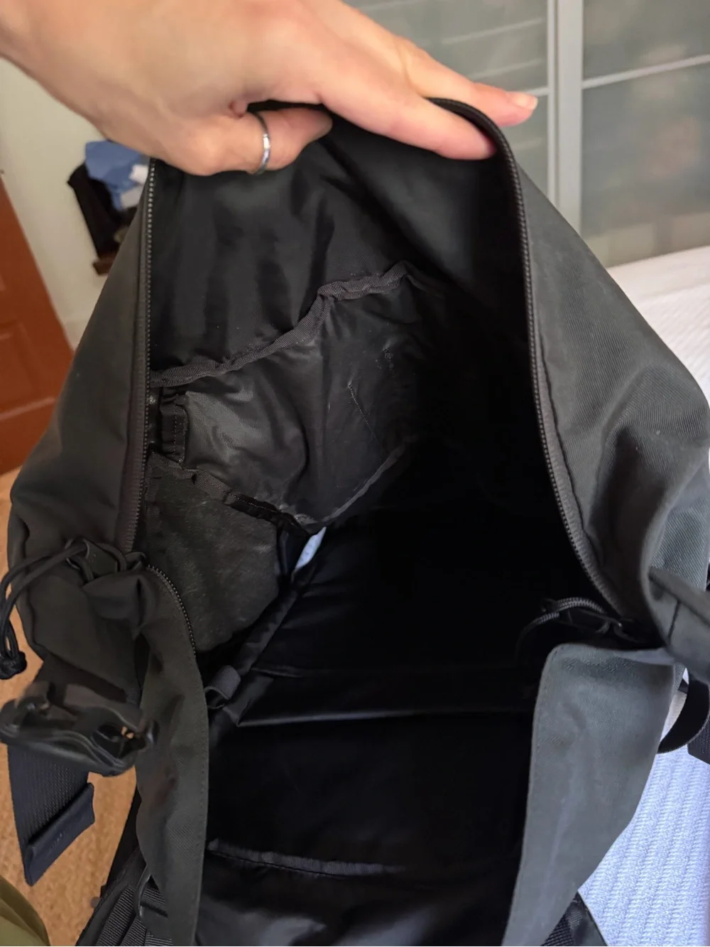 Mystery Ranch Black Roll-Top Men's Backpack